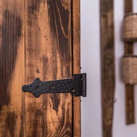 ★ Chic & Elegant 1 Bedroom In Eagle's Nest Complex ★ Close To Gondola And Bar Street