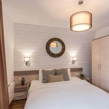 ★ Chic & Elegant 1 Bedroom In Eagle's Nest Complex ★ Close To Gondola And Bar Street * バンスコ