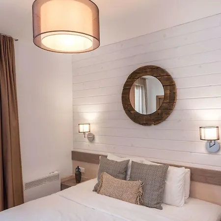 ★ Chic & Elegant 1 Bedroom In Eagle's Nest Complex ★ Close To Gondola And Bar Street バンスコ